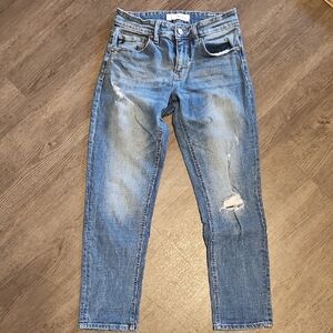 KanCan Distressed Light Blue Cropped/Capri Jeans